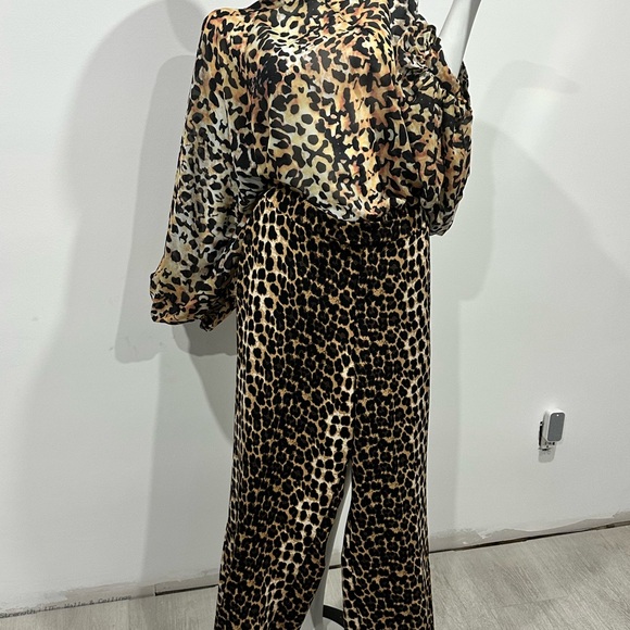 Pants - Leopard Print Wide-Leg Pants - Tan/Black